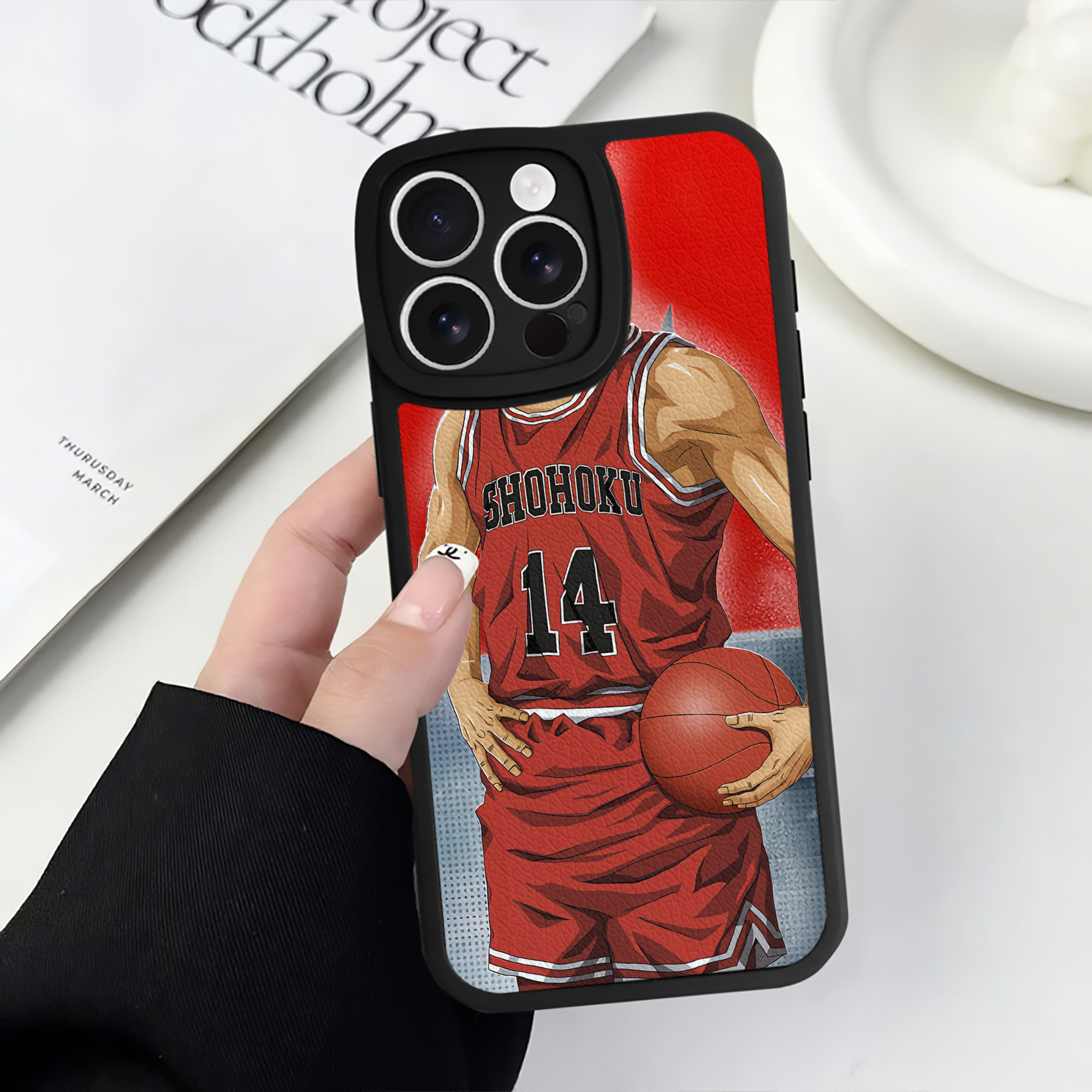 （画像用） SLAM DUNK／スラムダンク 【iPhone 16シリーズ対応】シリコンスマホケース（レザー調） 材質：シリコン